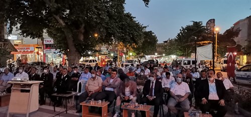 İlçemizde 15 Temmuz Demokrasi ve Milli Birlik Günü Çerçevesinde Programlar Düzenlendi. 